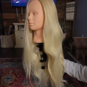 Blonde Hair Mannequin Head